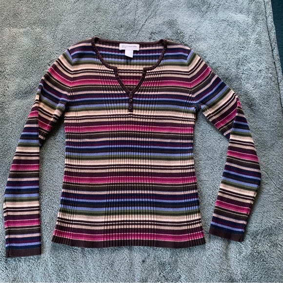 Jones New York, split V-neck ribbed sweater - Picture 7 of 7